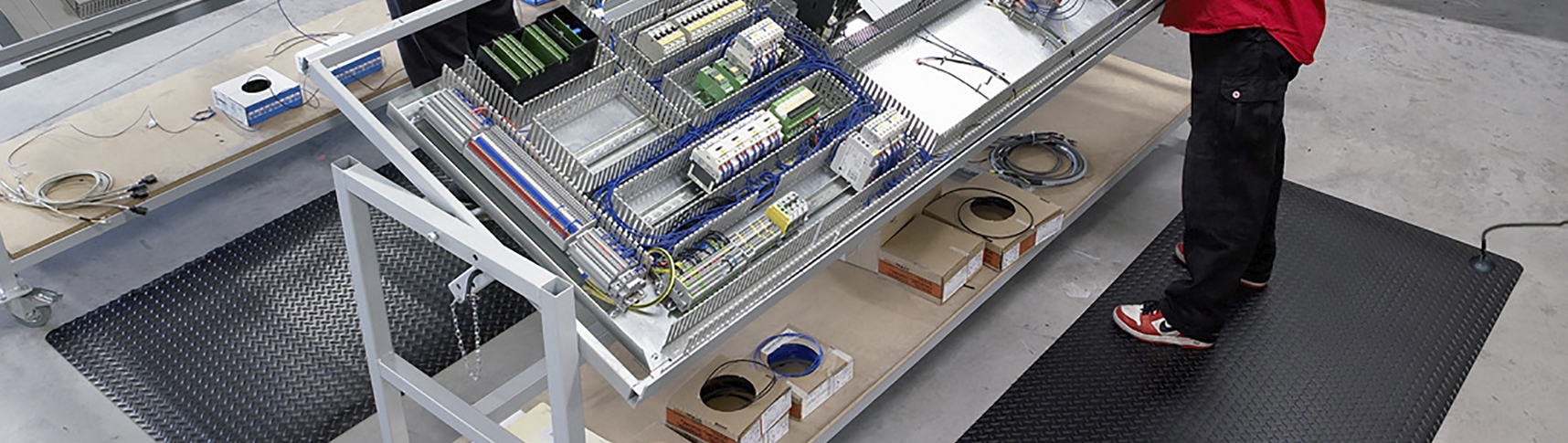 Electrostatic Discharge Matting: Safeguarding Industries from Shocking Dangers
